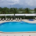 Apart-hotel Aydos 2*