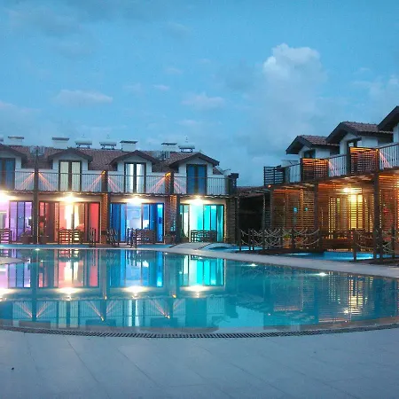Aparthotel Aydos *