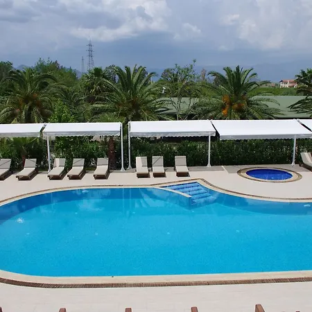Aparthotel Aydos *